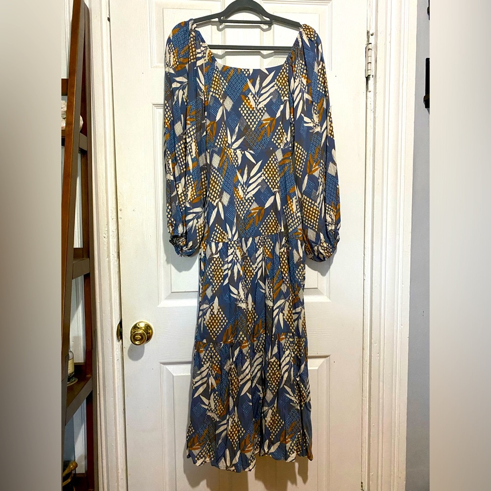 Listicle Maxi Dress